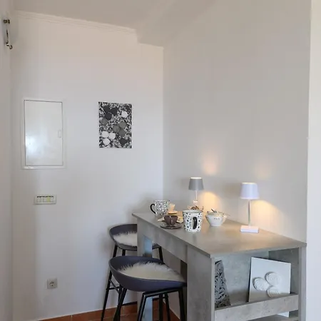 Marica & Comfortable 1 Bedroom & Old View Apartamento