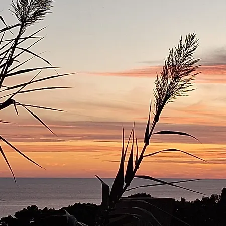 Apartamento Marica & Comfortable 1 Bedroom & Old View