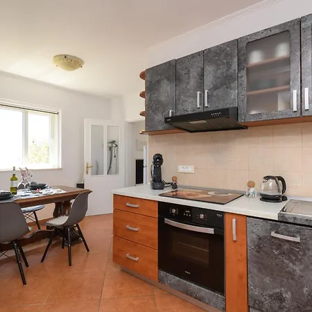 Marica & Comfortable 1 Bedroom & Old View Apartament